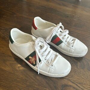Gucci Ace Bee Sneakers